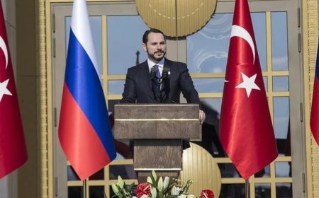 Akkuyu NGS'de tarihi an: Berat Albayrak döneminde temeli atılan reaktör kabı indirildi
