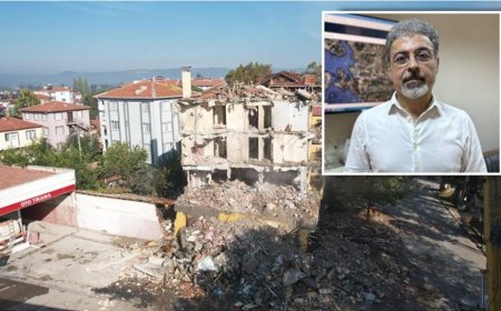 Prof. Dr. Sözbilir Uyardı: Sındırgı’da 18 Binden Fazla Deprem, Yeni Ana Şok Tehlikesi Var