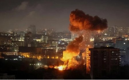 Ukrayna'dan Rusya'nın şah damarına misilleme: Novorossiysk vuruldu, petrol %2 fırladı