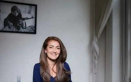 Dilan Yeşilgöz-Zegerius: Hollanda'da VVD'nin zirvesine uzanan mülteci