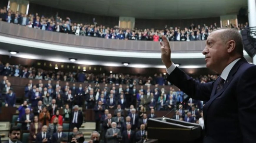 AKP anayasa hedefiyle ittifakı genişletmeye hazırlanıyor