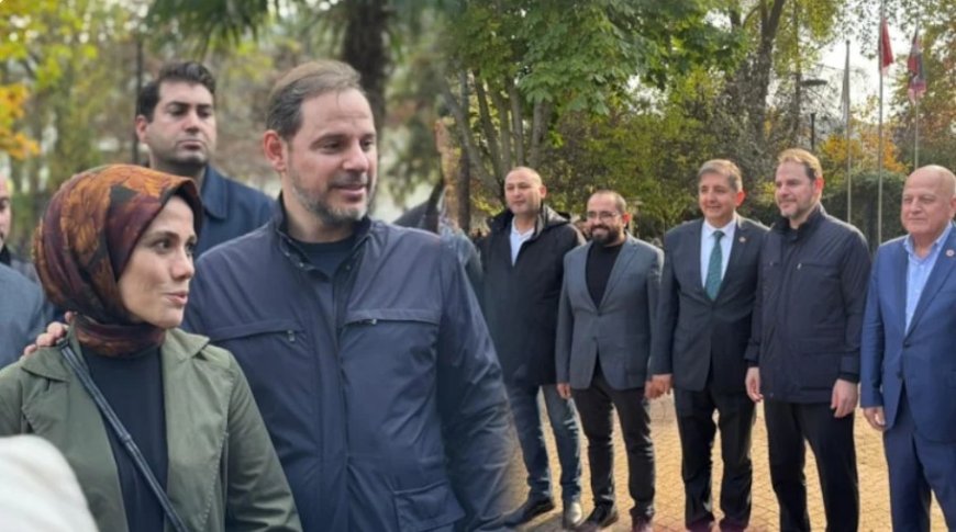 Berat Albayrak Bilecik’te Şeyh Edebali Türbesi’ni ziyaret etti