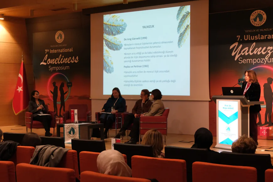 Prof. Dr. Nevzat Tarhan: Dostluk duygusunu kaybettiğimiz için yalnızız