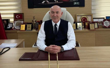 Vali Serdengeçti'den MHP'li Duroğlu Belediye Başkanı'na soruşturma izni
