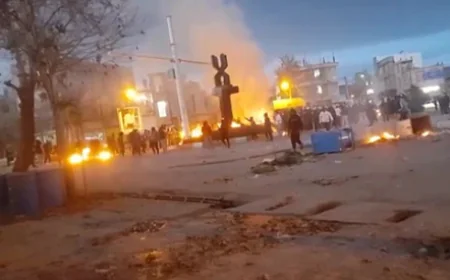 İran'da kriz derinleşiyor: Ekonomik çöküş ve siyasi çıkmaz sokağa taştı