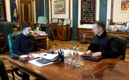 Zelenskiy: Rusya'nın 'gölge filosuna' karşı yaptırım baskısı artacak