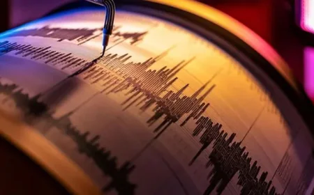 Balıkesir'de deprem fırtınası: Sındırgı peş peşe sallandı