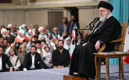 İran'da sığınak iddiası: Hamaney yeraltına mı indi?