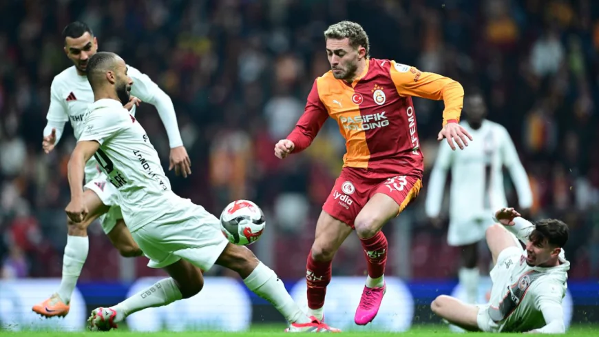 Galatasaray Gaziantep FK karşısında: İlk yarıda gol sesi çıkmadı