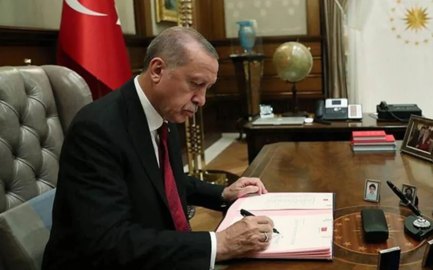 Başkan Erdoğan Hasta mı, Veliaht Bilal Erdoğan mı? | Siyasi Analiz