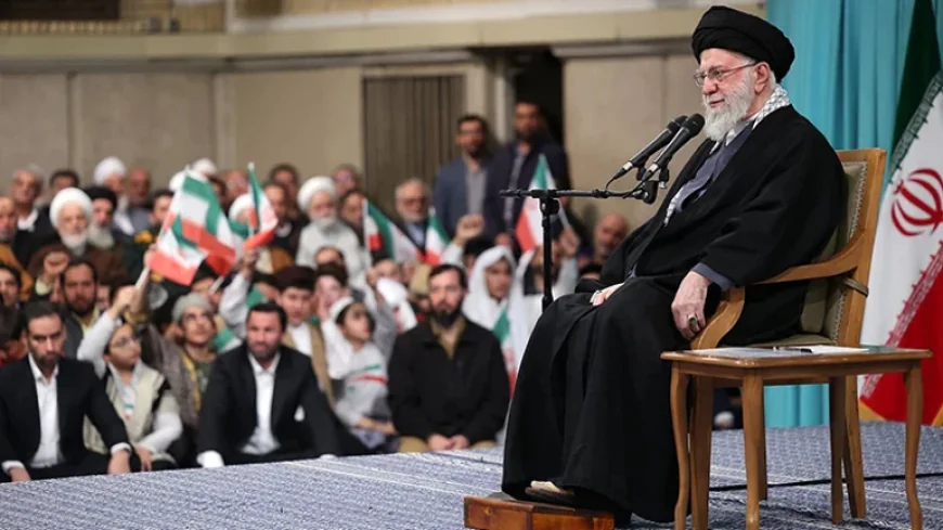 İran'da sığınak iddiası: Hamaney yeraltına mı indi?