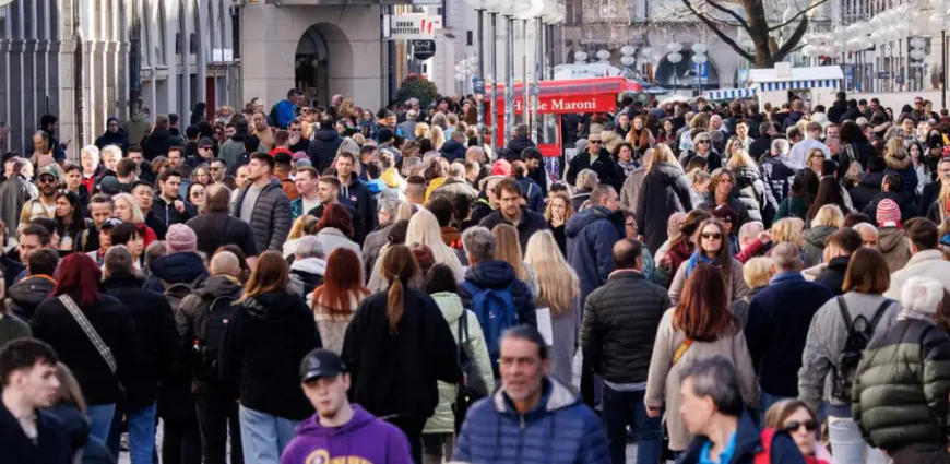 Almanya nüfusu 2025'te azaldı: Göç düştü, doğum açığı büyüdü