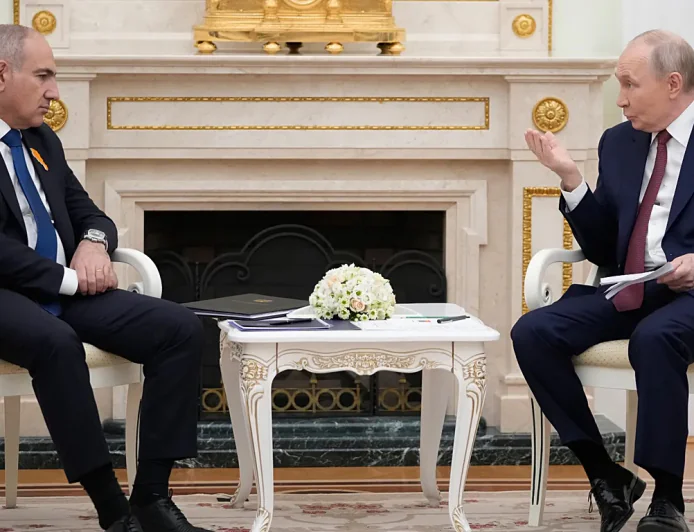 Putin'den Ermenistan'a AB üyeliği ve enerji fiyatı uyarısı