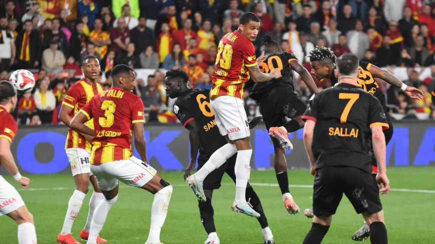 Galatasaray İzmir'de Göztepe'yi 3-1 yenerek farkı açtı